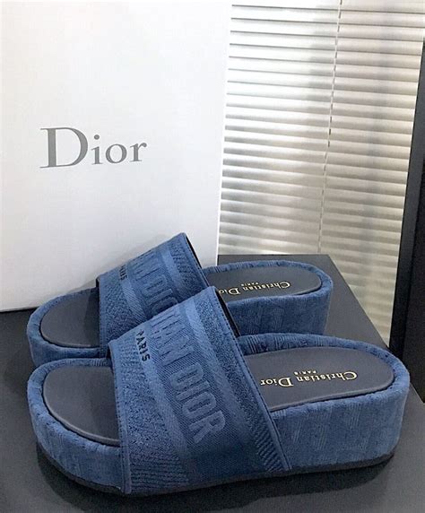 christian dior pool slides.